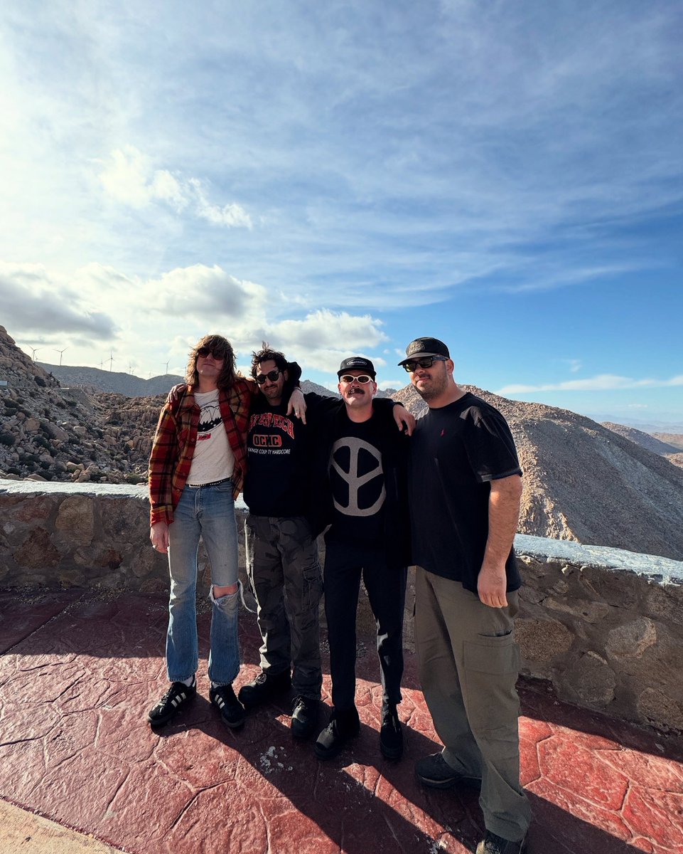 Frank ☼ Bach tweet media