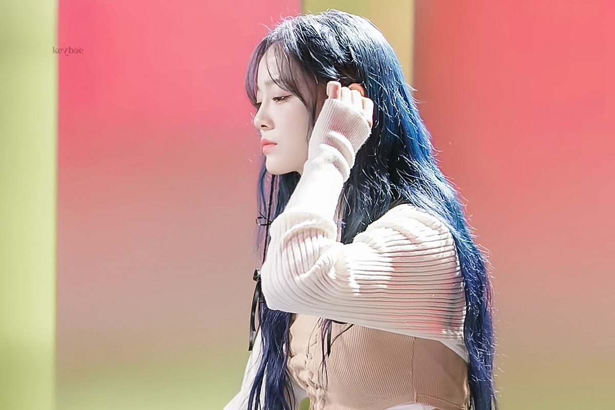 ✨

#김세정 #KIMSEJEONG 
#leemujinservice