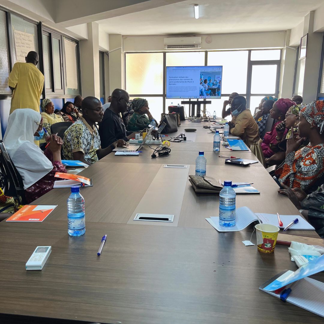 MusoHealth's tweet image. From April 1st to 4th, Muso’s Learning & Innovation team is training clinical providers from partner health centers in Bamako.
66 professionals—doctors, senior health technicians, midwives & nurses—will gain key tools for better patient care.
#RightCare #RightTime