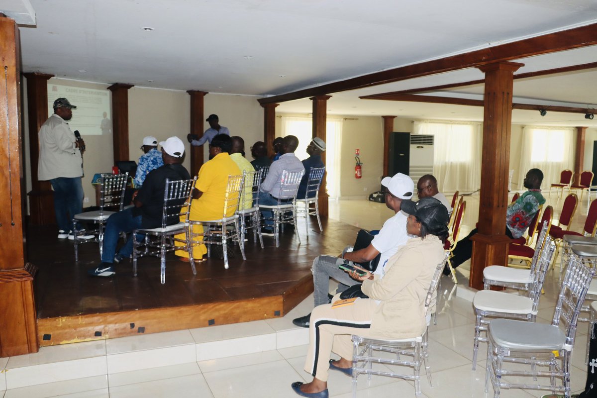 Pour un déploiement efficace des équipes de campagne en Ogooué-Maritime, j’ai animé une formation des superviseurs ce 1er avril.

Ensemble, nous portons la vision de renouveau et de progrès de Brice Clotaire Oligui NGUEMA. Organisation, engagement, victoire ! #Oligui2025 #CBON