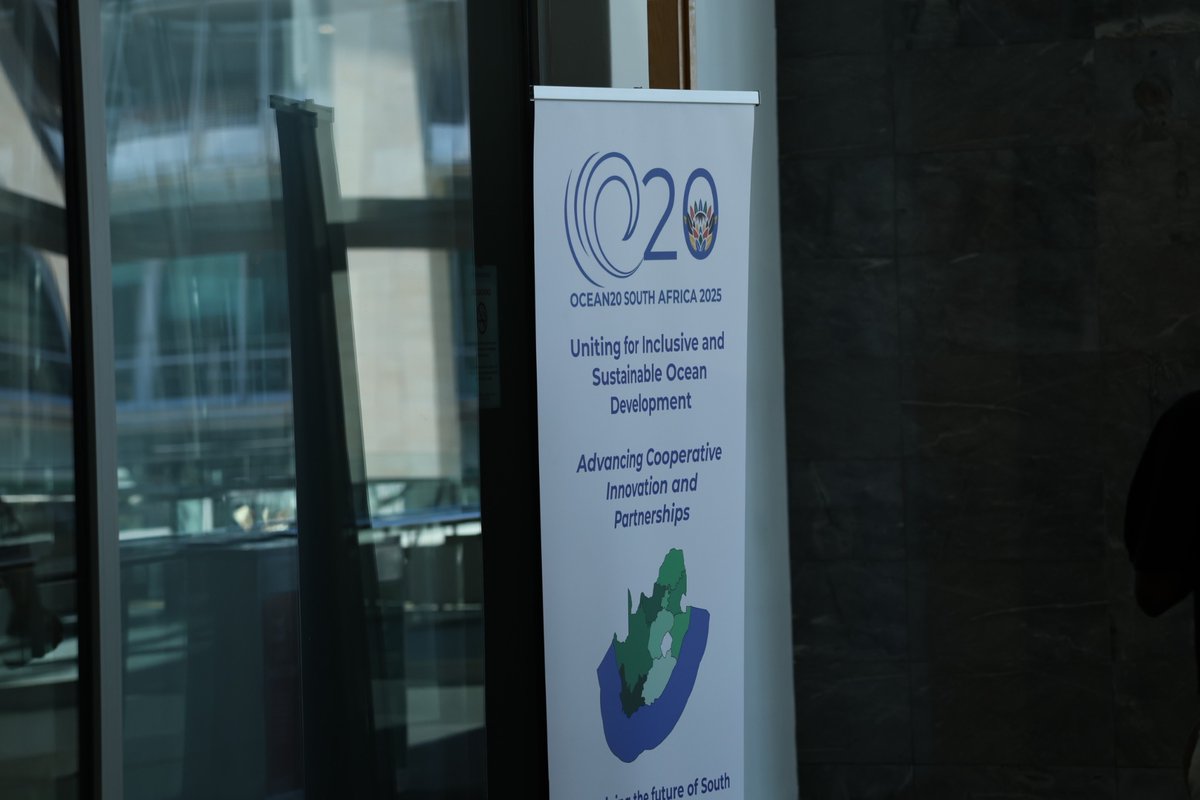 SAEON (@saeonews) on Twitter photo Dr. Angus Paterson (DCEO, NRF) welcoming delegates at the Ocean20 South Africa launch side event <a href="/Icshmo2015/">ICSHMO-2015</a>
<a href="/dstigovza/">DEPARTMENT OF SCIENCE,TECHNOLOGY & INNOVATION</a> <a href="/NRF_News/">National Research Foundation of South Africa</a> <a href="/SANCORcommunity/">South African Network for Coastal&Oceanic Research</a> <a href="/UNOceanDecade/">UN Ocean Decade</a> Dr. Angus Paterson (DCEO, NRF) welcoming delegates at the Ocean20 South Africa launch side event <a href="/Icshmo2015/">ICSHMO-2015</a>
<a href="/dstigovza/">DEPARTMENT OF SCIENCE,TECHNOLOGY & INNOVATION</a> <a href="/NRF_News/">National Research Foundation of South Africa</a> <a href="/SANCORcommunity/">South African Network for Coastal&Oceanic Research</a> <a href="/UNOceanDecade/">UN Ocean Decade</a>