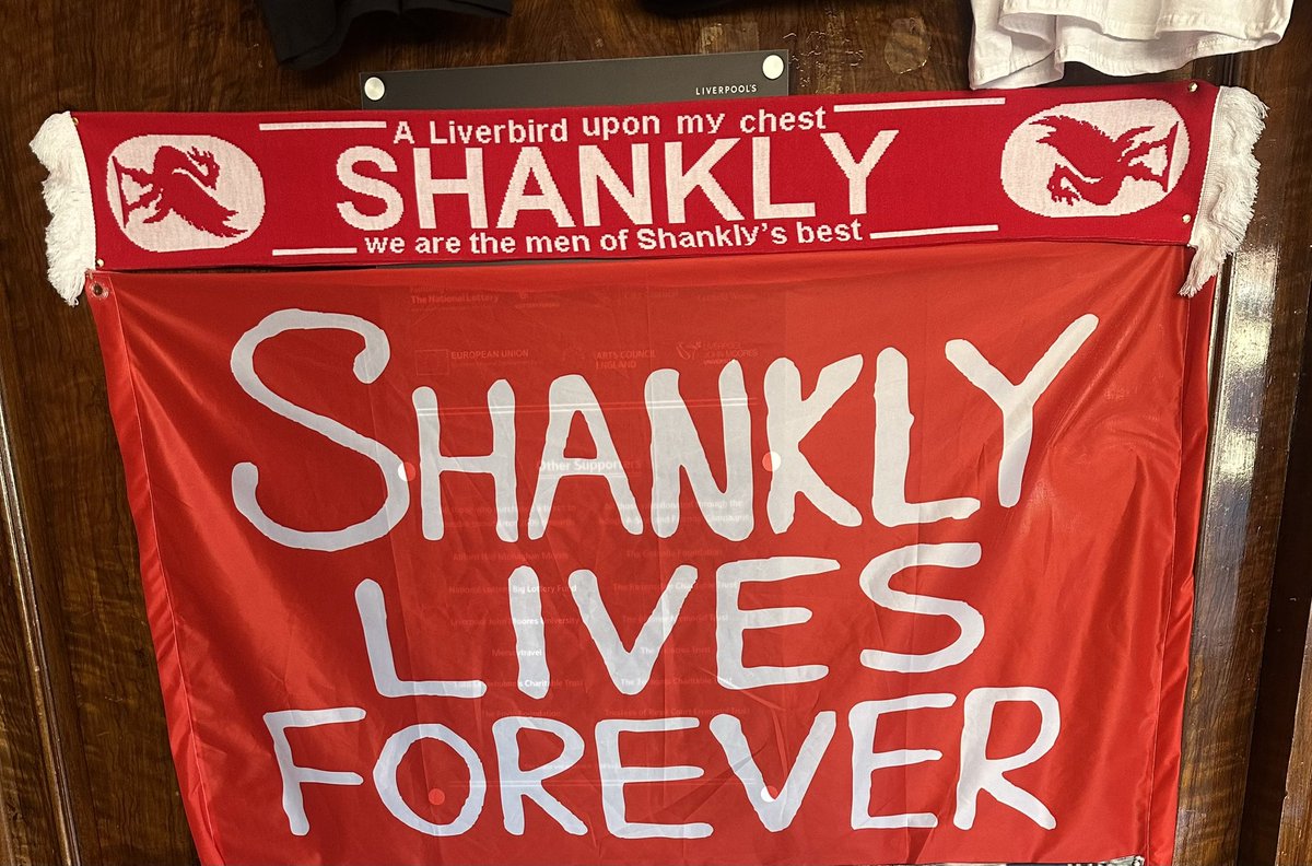 12th man footy (@12thmanstjohns) on Twitter photo New arrivals .available today
Double sided Scarves
5x3 flags
<a href="/hotelanfield/">Hotel Anfield | 23 Anfield Rd</a> <a href="/StJohnsShopping/">St Johns Liverpool</a>
#wearethemenofshanklysbest #flags #liverbirduponmychest New arrivals .available today
Double sided Scarves
5x3 flags
<a href="/hotelanfield/">Hotel Anfield | 23 Anfield Rd</a> <a href="/StJohnsShopping/">St Johns Liverpool</a>
#wearethemenofshanklysbest #flags #liverbirduponmychest