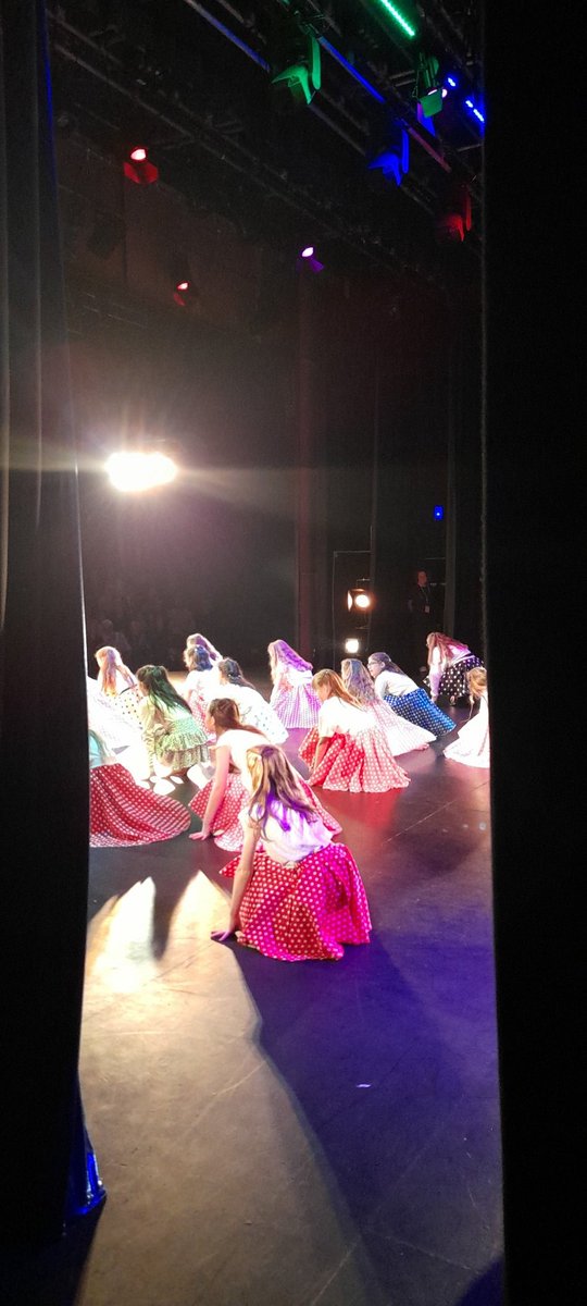 SevenoaksPri's tweet image. Musical Theatre Dance Club had an amazing experience dancing at The Stag Theatre in Sevenoaks last week.  Well done to all the dancers 👏 #SPSValues #perform #courage #putonashow