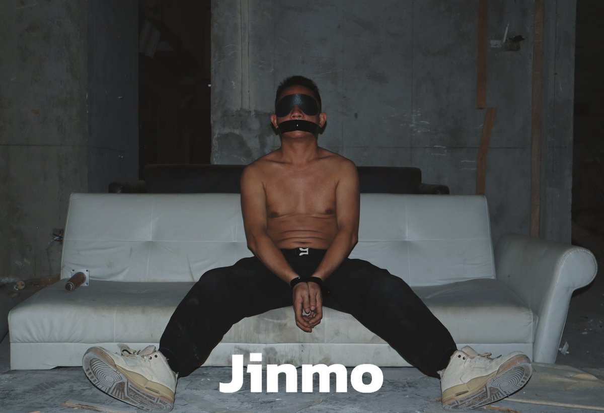 第一次拍出废土的感觉🥹

朋友们帮忙转发一下呢🤓