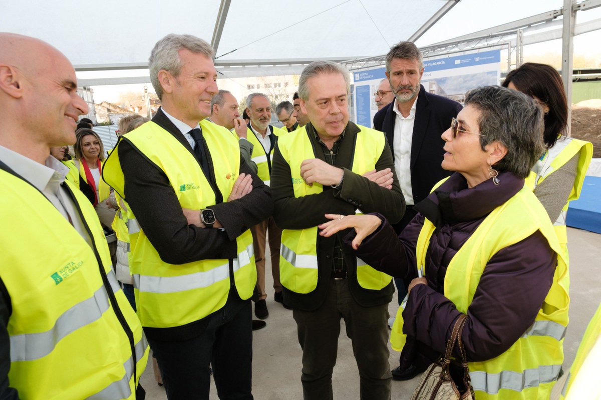 Galicia dá un paso adiante na sanidade pública co inicio das obras do novo centro de saúde de Vilagarcía. 19 M€ para máis espazos, servizos e mellores condicións para profesionais e pacientes. Unha demanda histórica feita realidade coa aposta da Xunta pola atención de calidade