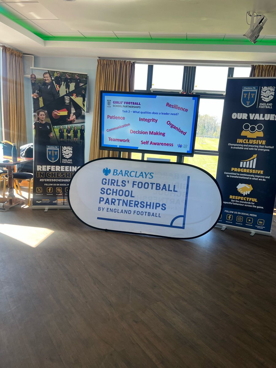 Everton Football College (@evertoncollege) on Twitter photo Perfect weather for our Y12 female students taking part in <a href="/CheshireFa/">john cheshire</a> Girls Game Changers Leadership Programme. Thank you to <a href="/TheEPortSSP/">The Ellesmere Port SSP</a> for facilitating! Perfect weather for our Y12 female students taking part in <a href="/CheshireFa/">john cheshire</a> Girls Game Changers Leadership Programme. Thank you to <a href="/TheEPortSSP/">The Ellesmere Port SSP</a> for facilitating!