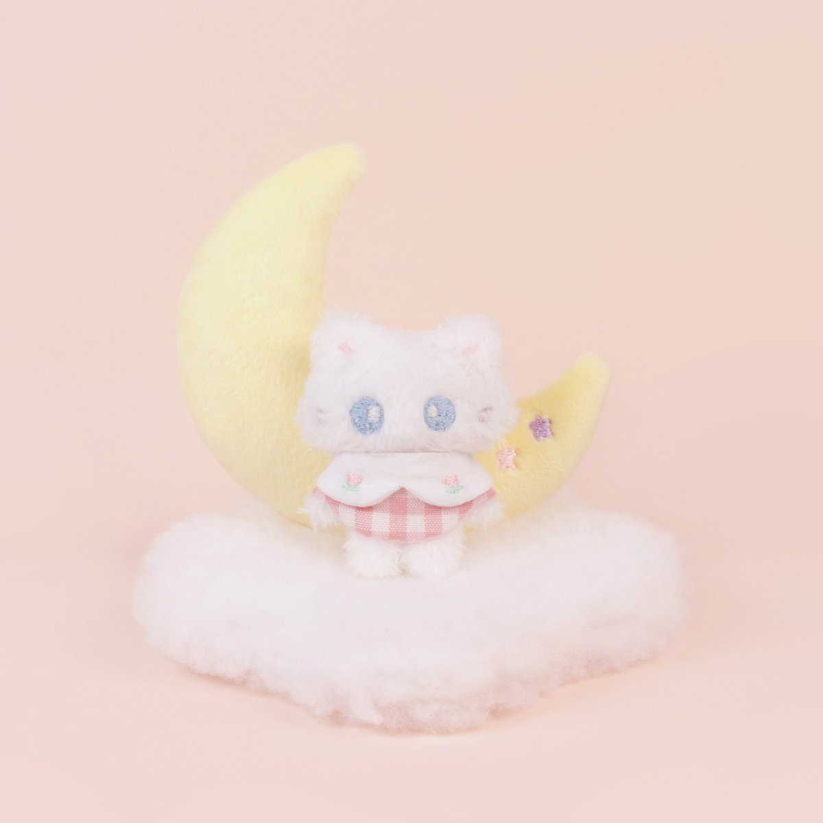 🌷 𝗺𝗲𝗹𝘁𝗶𝗻𝗴𝗺𝗲𝗺𝗼𝗿𝗲 🌷 tweet media