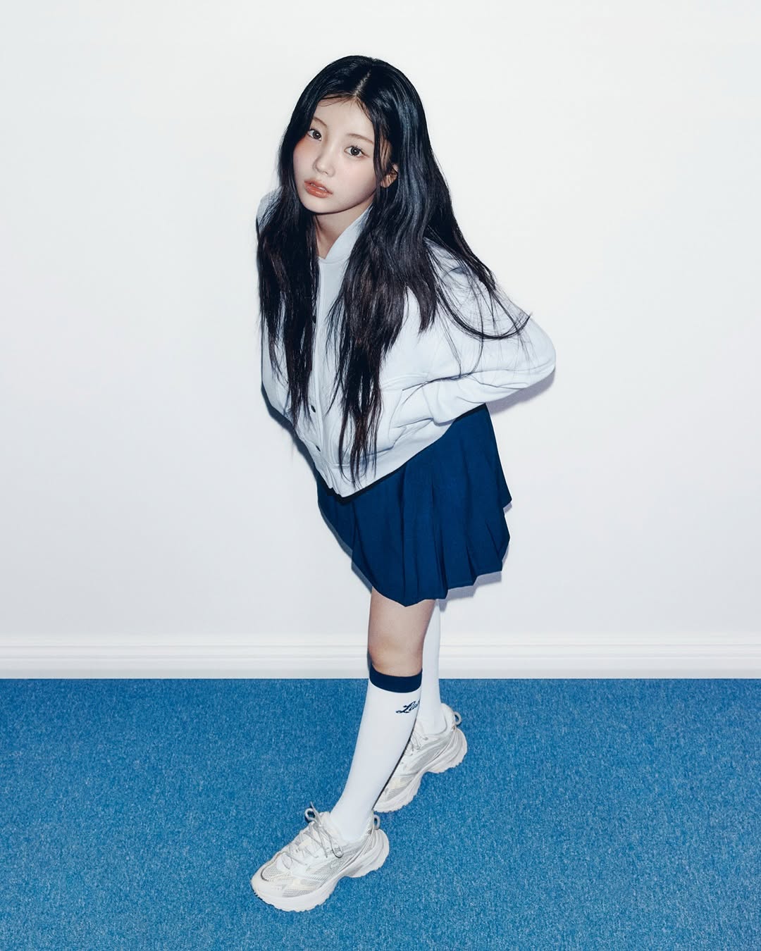 Lacoste x Illit 日本限定ポロ Wonhee 20%OFF WONHEE 원희 GLOBAL on X: 