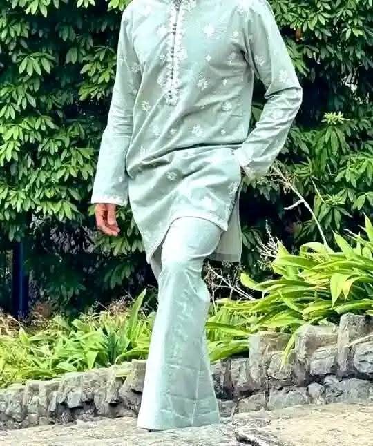 Hamza36931's tweet photo. Is say acha tha mujy pesay dety me shopping ker deti apki Eid ki 🤦🤦🤦 https://t.co/3LjA7FIPBH