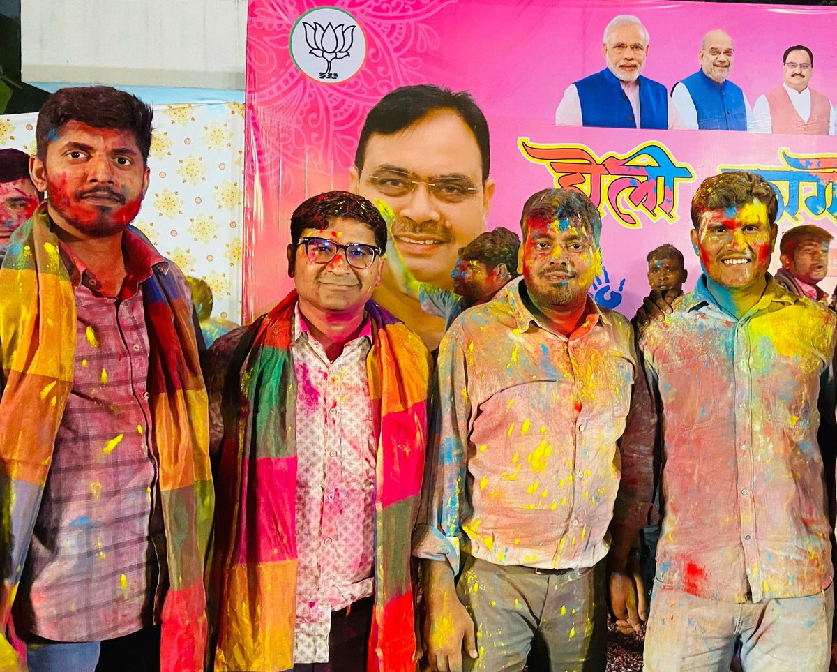 जूनियर अकाउंटेंट छोटे भाई गिर्राज सैनी को जन्म दिवस की हार्दिक बधाई एवं शुभकामनाएं
<a href="/Girishsaini83/">Girish Saini</a>