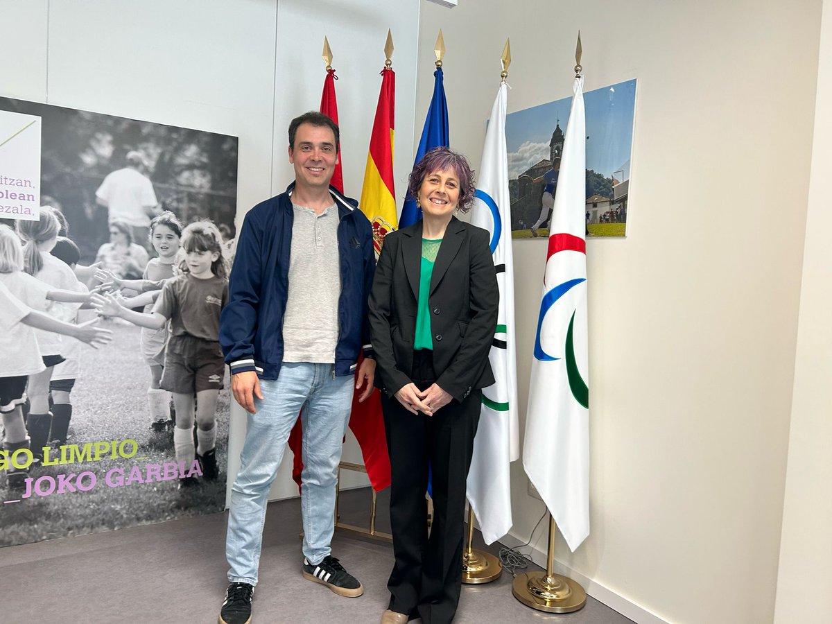 ⚾️ El INDAF se ha reunido con la Federación <a href="/NavarraBeisbol/">Fed. Nav. Béisbol y Sófbol</a> para tratar diferentes aspectos de estas disciplinas en Navarra. 

En la reunión estuvo presente su presidente, Iñaki Alfonso Esquiroz.