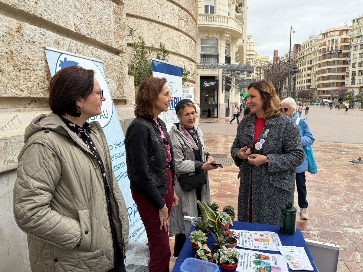 Con motivo del #DíaMundialAutismo, anunciamos que la próxima San Silvestre de Valencia será a beneficio de las asociaciones que luchan por la integración de las personas con #TEA, como <a href="/AsociacionASPAU/">AUTISMO ASPAU</a> y <a href="/autismovalencia/">apnav.org</a>, a las que hoy he visitado y que realizan una labor