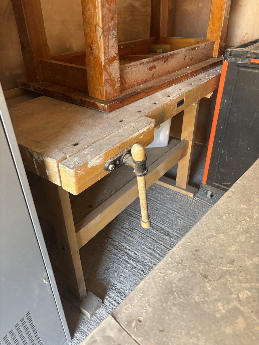 Our Garage 2 Workshop project is nearly there, we’re desperate for timber, unwanted furniture to upcycle so if you can help, please message. In the evening it will be used as a ‘men in sheds’ type mental health project for the community. Thank you. (We can collect)