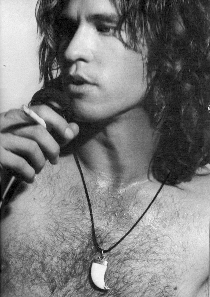 Buen viaje Val! Tus “otros”: Jim, Nick, Iceman, Madmardigan, Ray, Jake, Andrew, John Henry, John, Simon… quedarán por siempre en nuestras retinas, hasta que perdure la memoria…