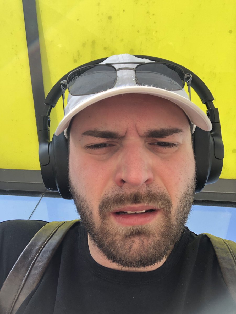 Jedes Mal wenn ich X öffne erwische ich mich mit diesem blick …. Ich habe viele Fragen !