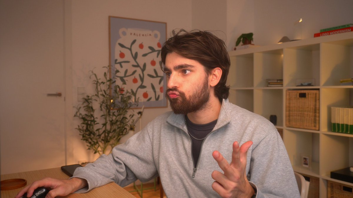 Arnau Ros Salvador (@arnau_design) on Twitter photo new yt studio is gonna be fire - new vids coming this week LFFFGGG feels amazing to have a dedicated space like this new yt studio is gonna be fire - new vids coming this week LFFFGGG feels amazing to have a dedicated space like this