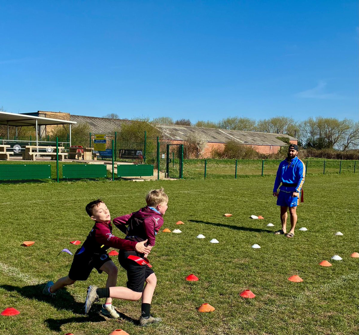 🏉 Isaac Misky has been attending our HAF Camps <a href="/BentleyARLFC/">BentleyARLFC</a> over the last few days.

👏 Thank you to all the youngsters who have joined in the fun.

🔵 #COYD 🟠

<a href="/mk2lifttrucks/">MK2</a>