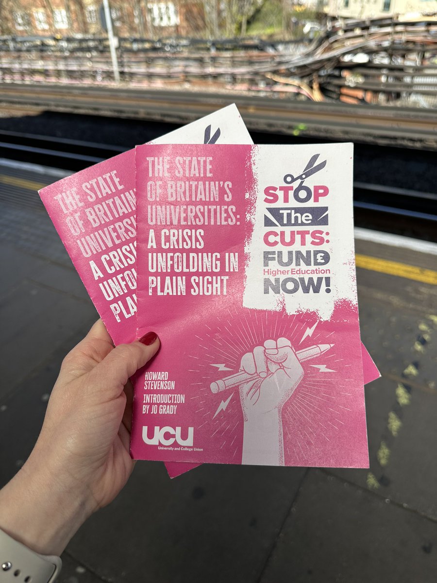 On the way to Parliament. There is a Westminster Hall debate today which will address the marketisation of higher education, which has fuelled attacks, underfunding and mistreatment of staff and students.

Our stop the cuts campaign continues to build momentum 💪