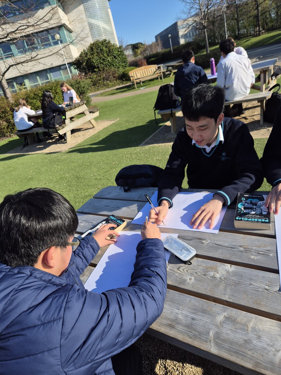 NAISDublin's tweet image. The sun is shining, the breeze is just right, and our school is alive with students soaking up the good weather while hitting the books. Who says studying can’t come with a little sunshine? ☀️ #CreateYourFuture #NordAngliaEducation #InternationalSchool #SpringVibes