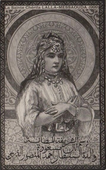 LeonAfricanus's tweet photo. لأم ديال السلطان أحمد المنصور الذهبي. لالة مسعودة ماشي غير أم السلطان، ولكن حتى كانت معروفة بأعمالها الإنسانية وبدورها السياسي. دفنها ولدها المنصور فـ1591 فهاد المكان، باش يكرمها، وزاد بنا القبة بزخارف جميلة وأنيقة، مستوحاة من الطراز الأندلسي اللي كيذكّر بقصر الحمراء. https://t.co/lvcASvZbZu