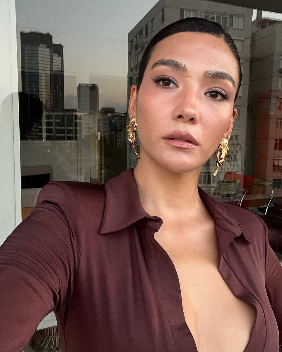 postmodern tweet media