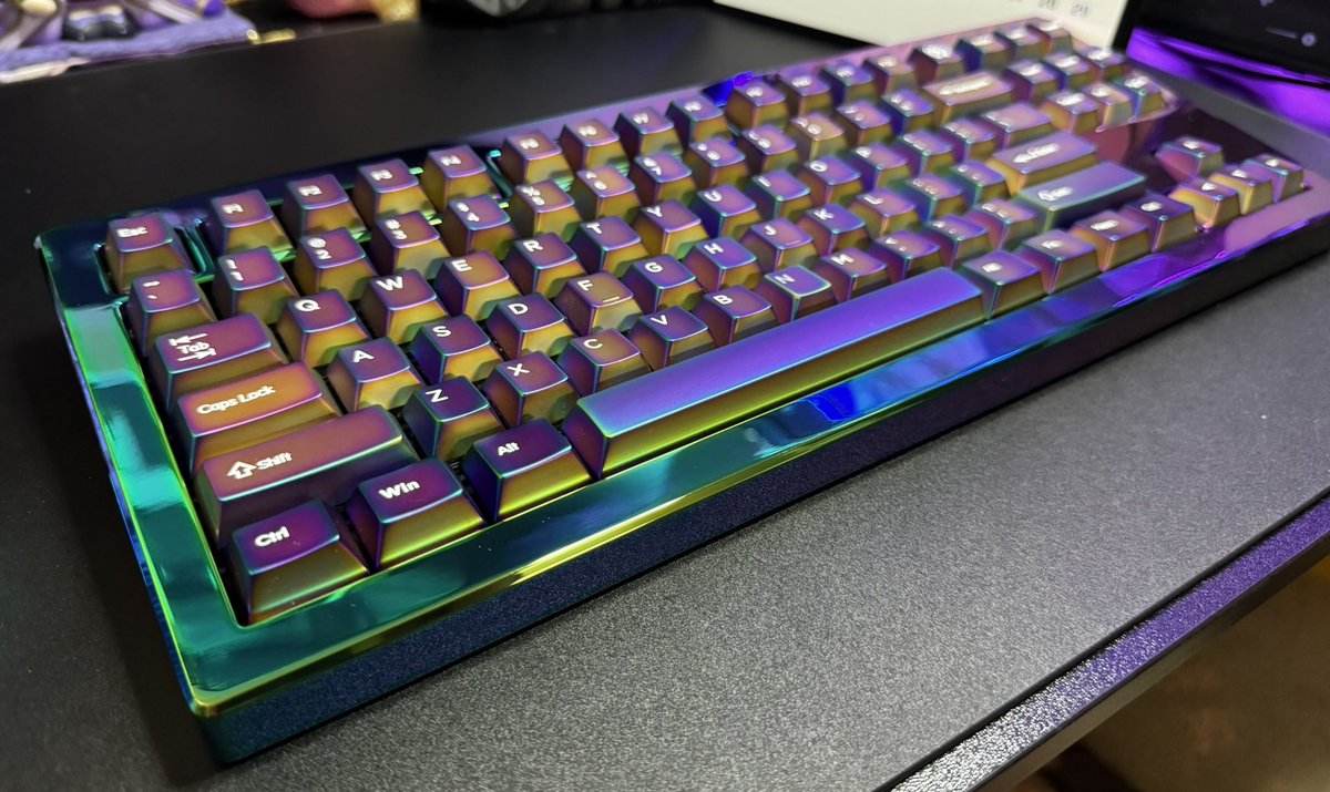 LennyS_TMK's tweet image. I think Alchemist is a good name for this board build.

#mechanicalkeyboard #keyboard #CustomKB