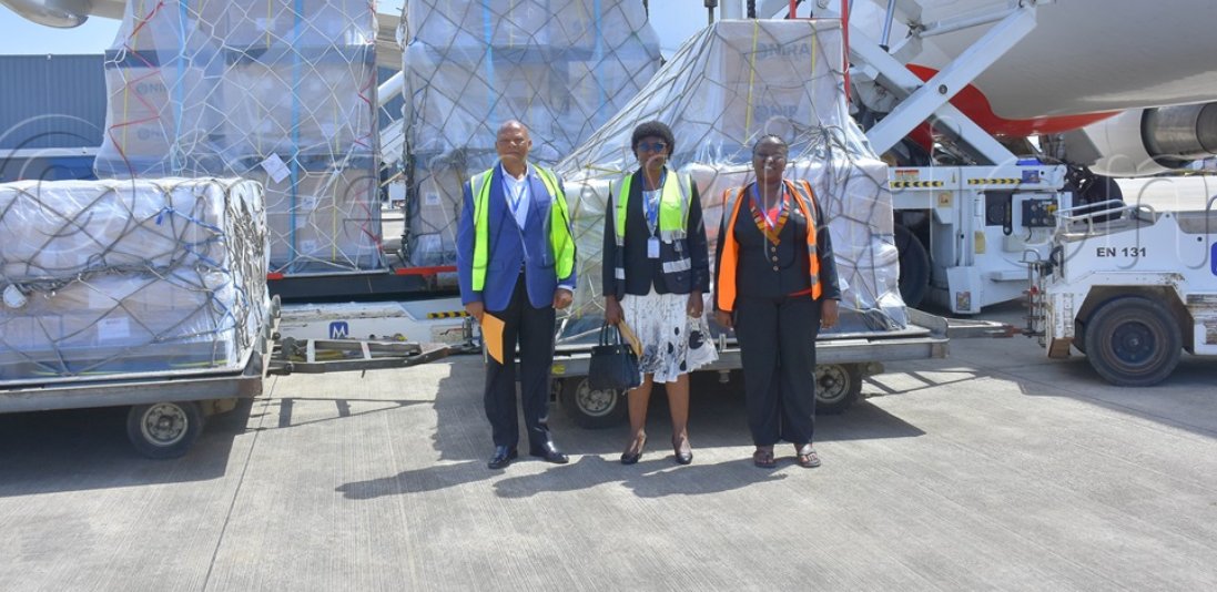 The National Identification and Registration Authority (NIRA) has procured new equipment to enhance ID production, renewal, and mass enrollment.

DETAILS - newvision.co.ug/category/news/…
#KabalegafmUpdates