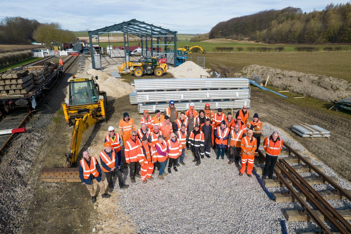 Our 2025 operating starts on Sunday 6 April! 

We can't wait to welcome you back to site at Fimber Halt to show you what we have been working on!

#ywr #heritagerailway #eastyorkshire #driffield #fimberhalt #sledmere #ywrailway #wetwang #yorkshirewoldsrailway