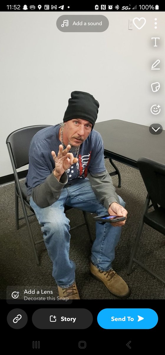 Today my brother LiveWire is being forced by a rouge judge to report back to the Gulag. I 🙏 for him. We will stand with you in solidarity and ADVOCATE  for your Freedom every chance we get. Keep your head up my friend something will give and you'll be back home.

Those of you in