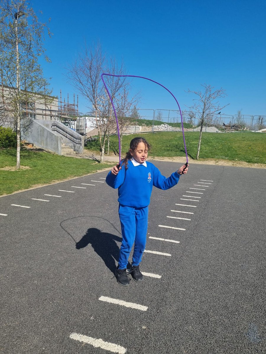Mallow Community National School (@mallowcns) on Twitter photo Our Active School Committee members trying out our new skipping ropes from <a href="/ActiveFlag/">Active School Flag</a> Thank you!! Our Active School Committee members trying out our new skipping ropes from <a href="/ActiveFlag/">Active School Flag</a> Thank you!!