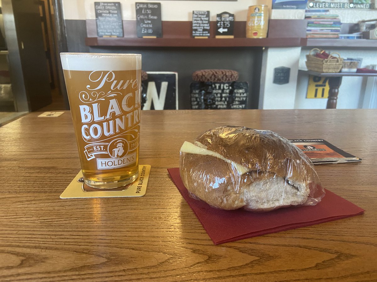 Wolvo looking great in the sun