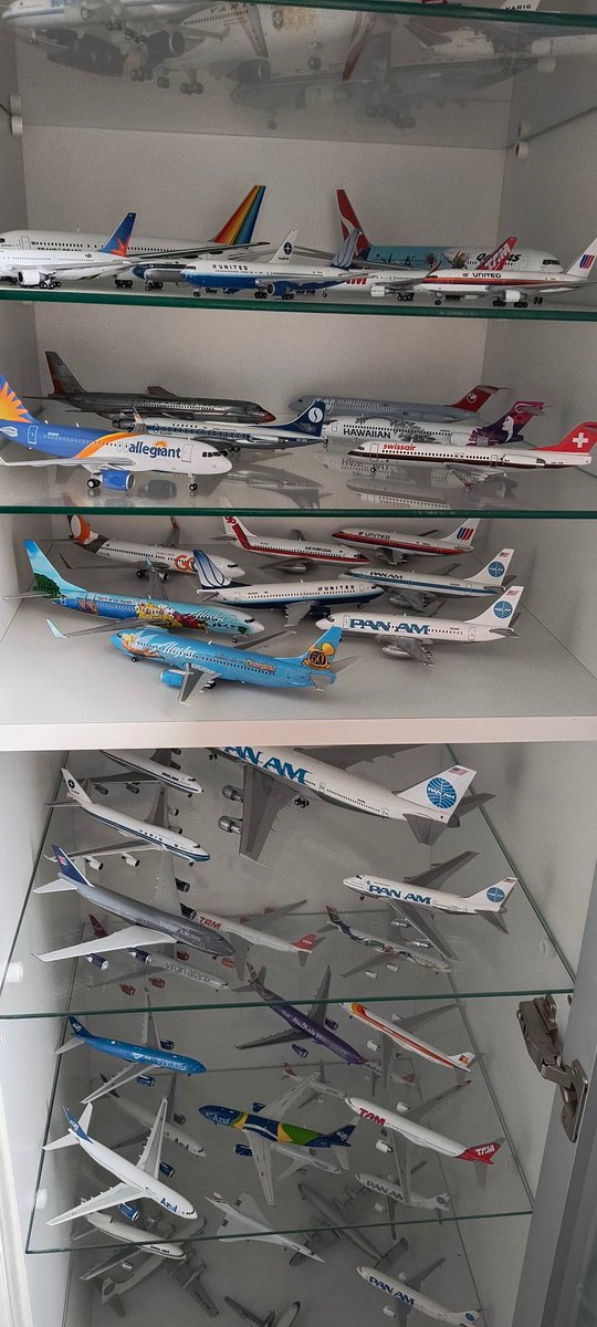 A partir de hoje compartilharei com vcs minha coleçao✈️😜