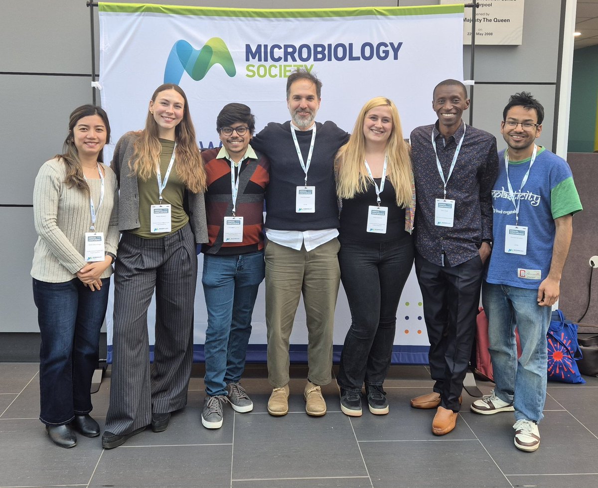 Ozan Gundogdu (@ozangundogdu11) on Twitter photo Fantastic to bring the team up from <a href="/LSHTM/">London School of Hygiene & Tropical Medicine</a> to attend #Microbio25 organised by the <a href="/MicrobioSoc/">Microbiology Society</a>. <a href="/gia_pangga/">Gladys Maria Pangga</a> (<a href="/BBSRC/">Biotechnology and Biological Sciences Research</a>), <a href="/BlancaPalmero/">Blanca Palmero</a> (<a href="/NU_kouhou/">้ทๅดๅคงๅญฆ Nagasaki University</a>), <a href="/SubhadeepG0794/">Subhadeep Gupta</a> (<a href="/BBSRC/">Biotechnology and Biological Sciences Research</a>), Molly Webster (<a href="/royalsociety/">The Royal Society</a>), Henry Badji (<a href="/mrcunitgambia/">MRC Unit The Gambia at LSHTM</a>) and <a href="/PranayaKansakar/">pranaya.kansakar</a> (<a href="/The_MRC/">Medical Research Council</a>) ๐ฌ๐ฆ ๐ป๐งช๐โ Fantastic to bring the team up from <a href="/LSHTM/">London School of Hygiene & Tropical Medicine</a> to attend #Microbio25 organised by the <a href="/MicrobioSoc/">Microbiology Society</a>. <a href="/gia_pangga/">Gladys Maria Pangga</a> (<a href="/BBSRC/">Biotechnology and Biological Sciences Research</a>), <a href="/BlancaPalmero/">Blanca Palmero</a> (<a href="/NU_kouhou/">้ทๅดๅคงๅญฆ Nagasaki University</a>), <a href="/SubhadeepG0794/">Subhadeep Gupta</a> (<a href="/BBSRC/">Biotechnology and Biological Sciences Research</a>), Molly Webster (<a href="/royalsociety/">The Royal Society</a>), Henry Badji (<a href="/mrcunitgambia/">MRC Unit The Gambia at LSHTM</a>) and <a href="/PranayaKansakar/">pranaya.kansakar</a> (<a href="/The_MRC/">Medical Research Council</a>) ๐ฌ๐ฆ ๐ป๐งช๐โ