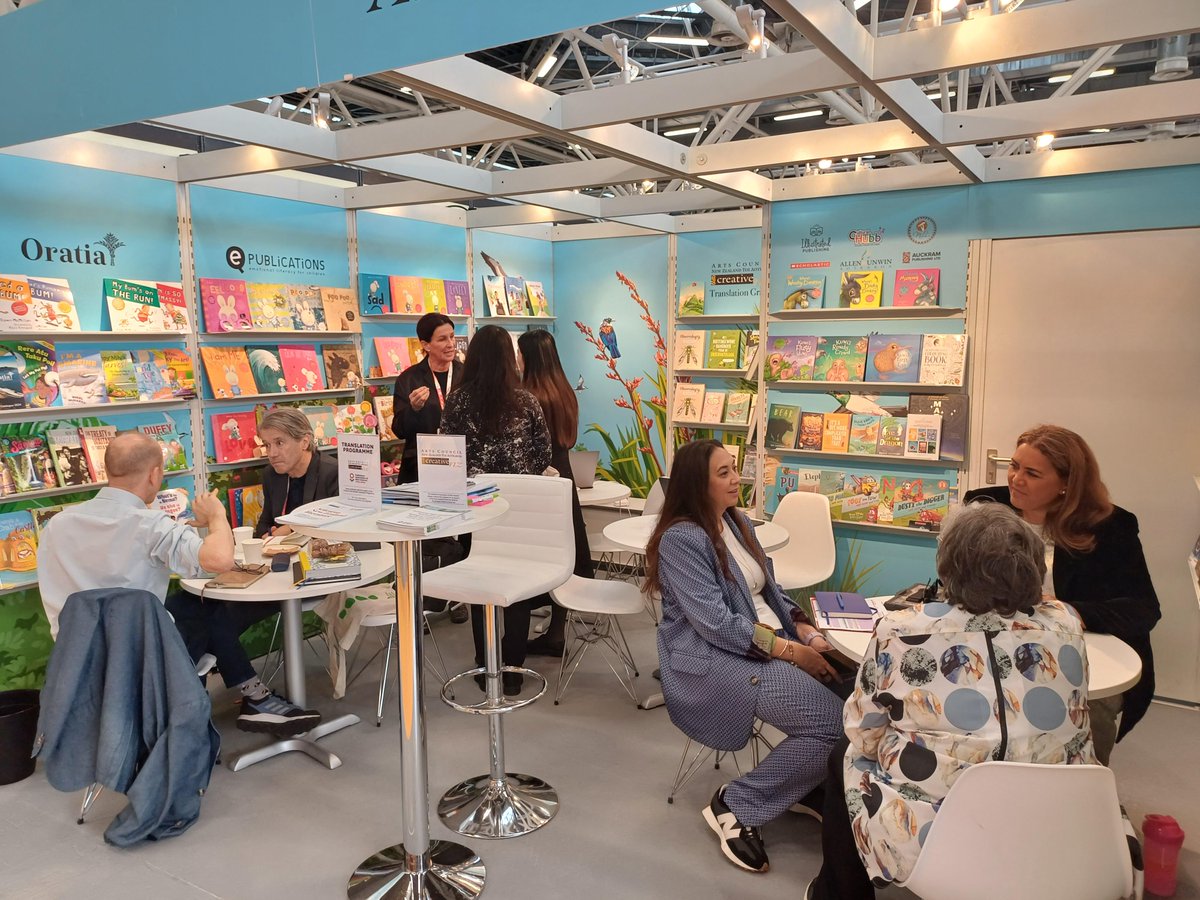 Publishers Association NZ Te Rau o Tākupu (@publishers_nz) on Twitter photo 📸<a href="/BoChildrensBook/">Bologna Children's Book Fair</a> Day 3. We had a visit from the lovely Aotearoa illustrator Hilary Jean Tapper and A LOT of meetings to keep everyone very busy! #BCBF25 📸<a href="/BoChildrensBook/">Bologna Children's Book Fair</a> Day 3. We had a visit from the lovely Aotearoa illustrator Hilary Jean Tapper and A LOT of meetings to keep everyone very busy! #BCBF25