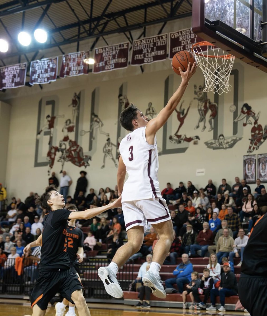 Grandville Boys Basketball (@grandvillebball) on Twitter photo Congratulations to our very own Carter Wade (β27) <a href="/cwade311/">Carter Wade</a> on being selected for the 2024-25 Grand Rapids MLIVE Dream Team Honorable Mention! Congratulations to our very own Carter Wade (β27) <a href="/cwade311/">Carter Wade</a> on being selected for the 2024-25 Grand Rapids MLIVE Dream Team Honorable Mention!