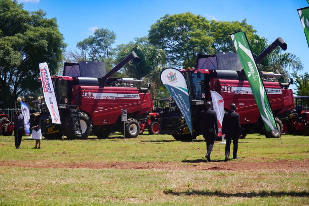 Today, I had the privilege of receiving mechanization equipment on behalf of Zimbabwe's young farmers from His Excellency, Dr. E.D Mnangagwa. This reflects his unwavering commitment to youth empowerment, fulfilling the promise made at the launch of the Presidential Youth