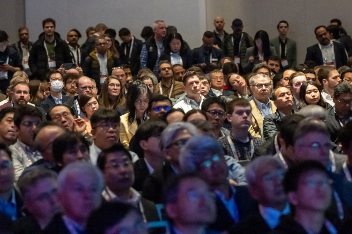 Did you catch the plenary yesterday?

The session showcased hot topics and innovations in photonics, optical #communications, and #AI with experts Prof. Kei May Lau, Dr. Bryan Robinson, and Dr. Pradeep Sindhu.