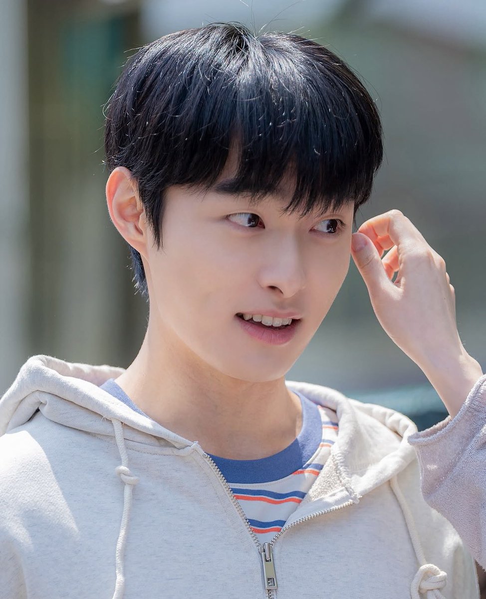 linfeizer's tweet image. แป๋วมาก