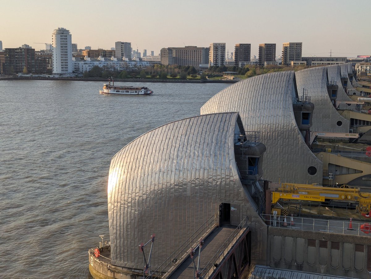 Alan - Flood Forecaster @ The Thames Barrier (@alanbarrierea) on Twitter photo I'll be offline for a while as I'm on leave now until after Easter.
For any #ThamesBarrier enquiries, please contact <a href="/EnvAgencySE/">Environment AgencySE</a>.
Back on shift on Monday 21st April. I'll be offline for a while as I'm on leave now until after Easter.
For any #ThamesBarrier enquiries, please contact <a href="/EnvAgencySE/">Environment AgencySE</a>.
Back on shift on Monday 21st April.
