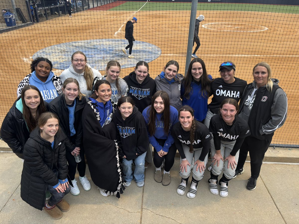 Past, present, and the future of Marian Softball all together for a great night of team bonding while watching Creighton &amp; UNO! 
Huge congratulations to Rylinn, Reagan, Maddia &amp; Emma on your continued success in softball!  So Proud of you! 

Once A Crusader, Always A Crusader! 💙