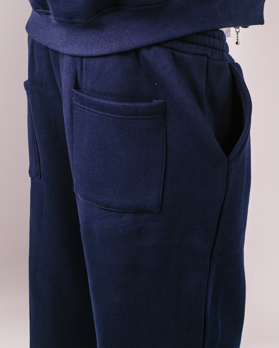 1FIGURES tweet media