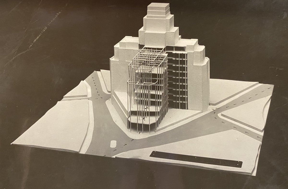 thorparchiveaub's tweet image. This fascinating model made by Thorp in circa 1927 is of Charles Holden's 55 Broadway in London, and shows the steel frame construction method that enabled the building to become the tallest office building in London when completed in 1929.