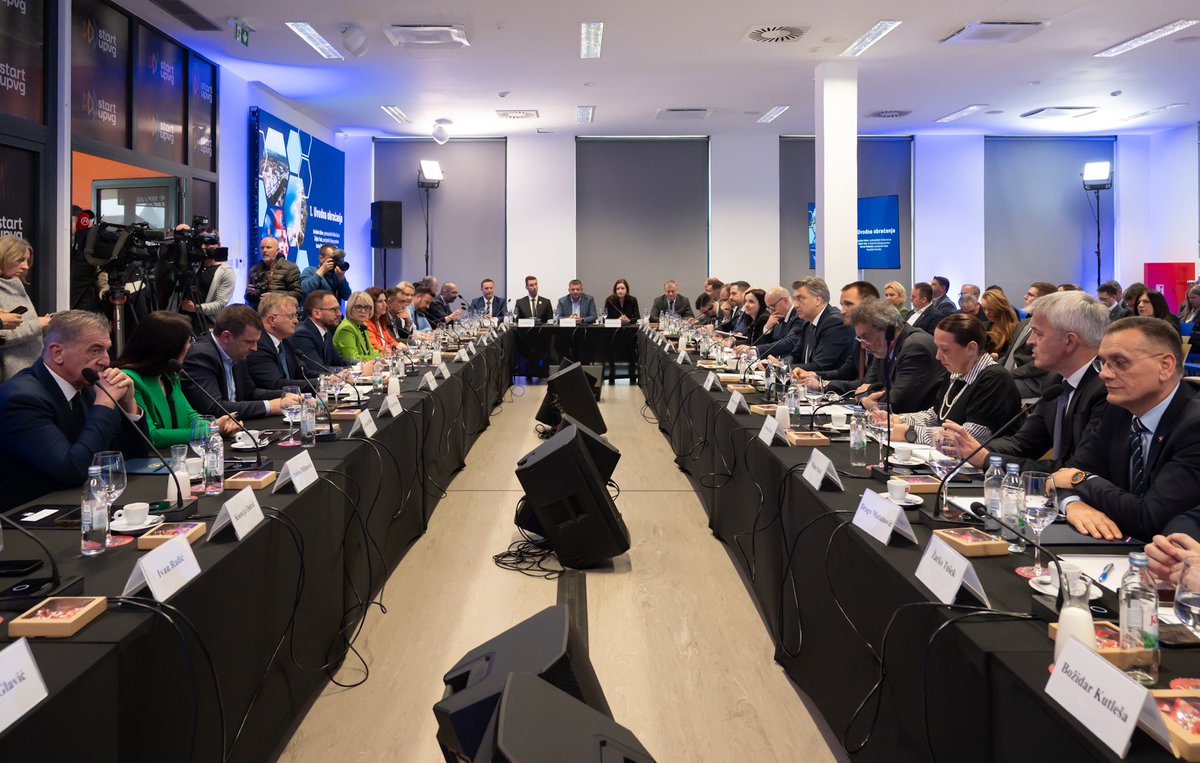 Andrej Plenković tweet media