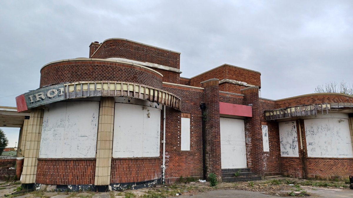 Great Yarmouth PT (@greatyarmouthpt) on Twitter photo Amazing news we've awarded £2.4 million from <a href="/HeritageFundUK/">The National Lottery Heritage Fund</a> for the Iron Duke restoration project which means we can now start the works on site.
With thanks to National Lottery players Amazing news we've awarded £2.4 million from <a href="/HeritageFundUK/">The National Lottery Heritage Fund</a> for the Iron Duke restoration project which means we can now start the works on site.
With thanks to National Lottery players