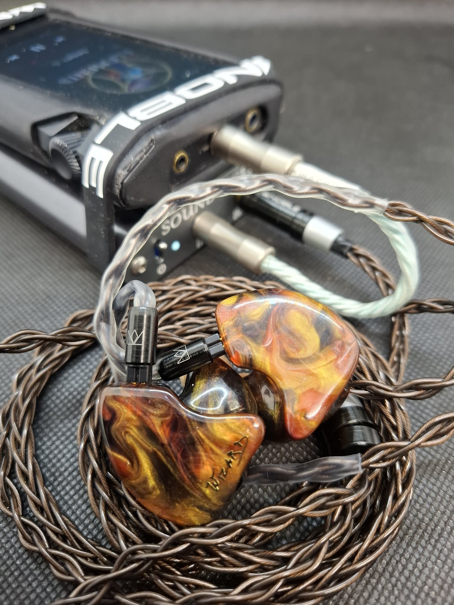 Noble Audio ノーブルオーディオ KATANA ユニバーサルIEM 【NOB