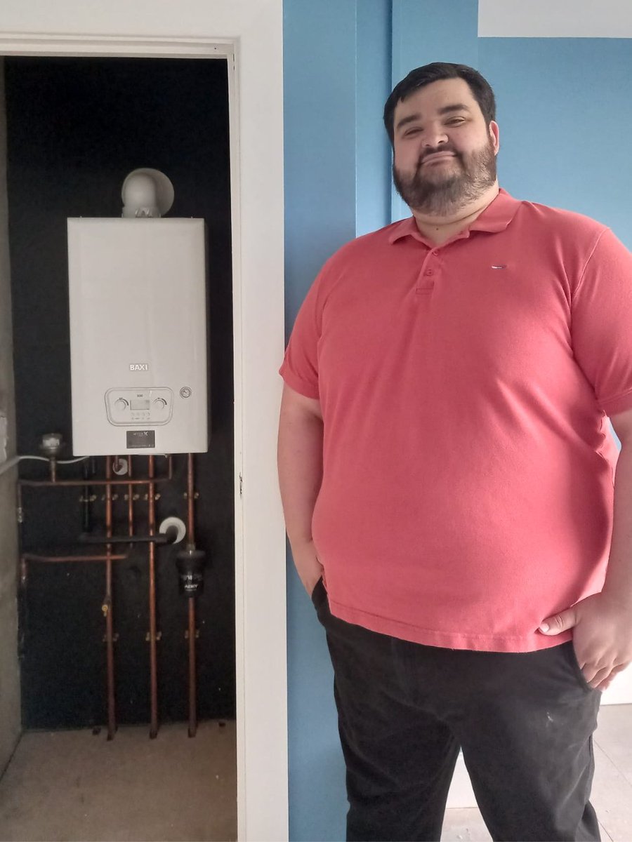 We offer our colleagues interest-free loans of up to £3,000 for life events like fertility treatments, moving home, or in Gareth’s case, replacing a broken boiler! “It’s been an absolute lifesaver!” 🏠💡. 

Start your Admiral career today admiraljobs.co.uk.