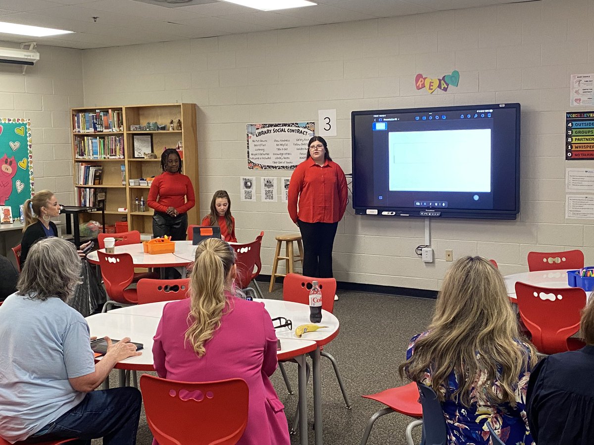 Bailey Station tweet media