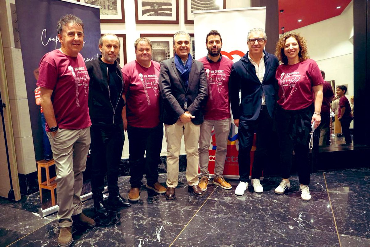 Ahir la <a href="/uctaib/">uctaib</a> va celebrar el XIV concert solidari per recaudar fons per les escoles cooperatives de València afectades per la DANA. Gràcies per assistirhi <a href="/AVeraAlemany/">Antoni Vera</a> <a href="/EDUN_IB/">EDUNIB</a> <a href="/conselleriaEOE/">Conselleria d’Empresa, Ocupació i Energia</a> i <a href="/ajuntpalma/">Ajuntament de Palma</a> i donar visibilitat a la causa.