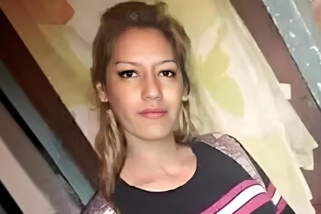 🚨🟣 Brutal #femicidio en #RíoNegro: dos imputados por el asesinato e incineración de #KarinaMuñoz

👉🏽 👥 El cuerpo calcinado de la mujer, desaparecida desde el 27 de marzo, fue hallado en un basural de San Antonio Oeste.

elargentino.ar/generos/violen…