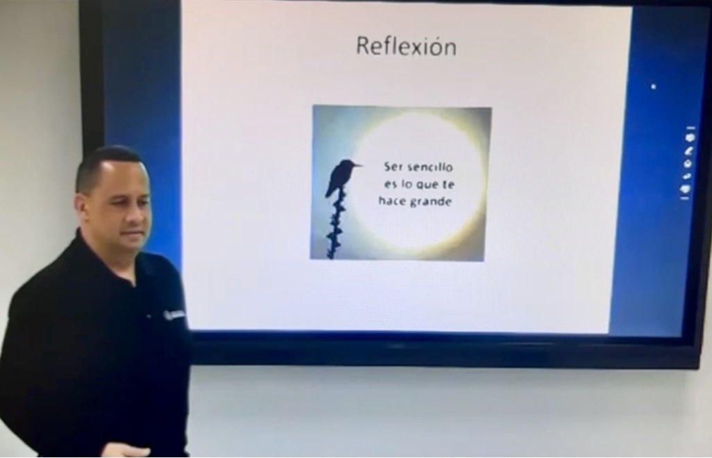 cpalsoto's tweet image. "Ser sencillo es lo que te hace grande". 🙏🏼